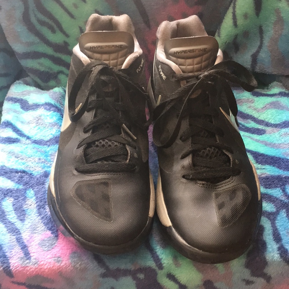 Nike hyperspike volleyball shoes